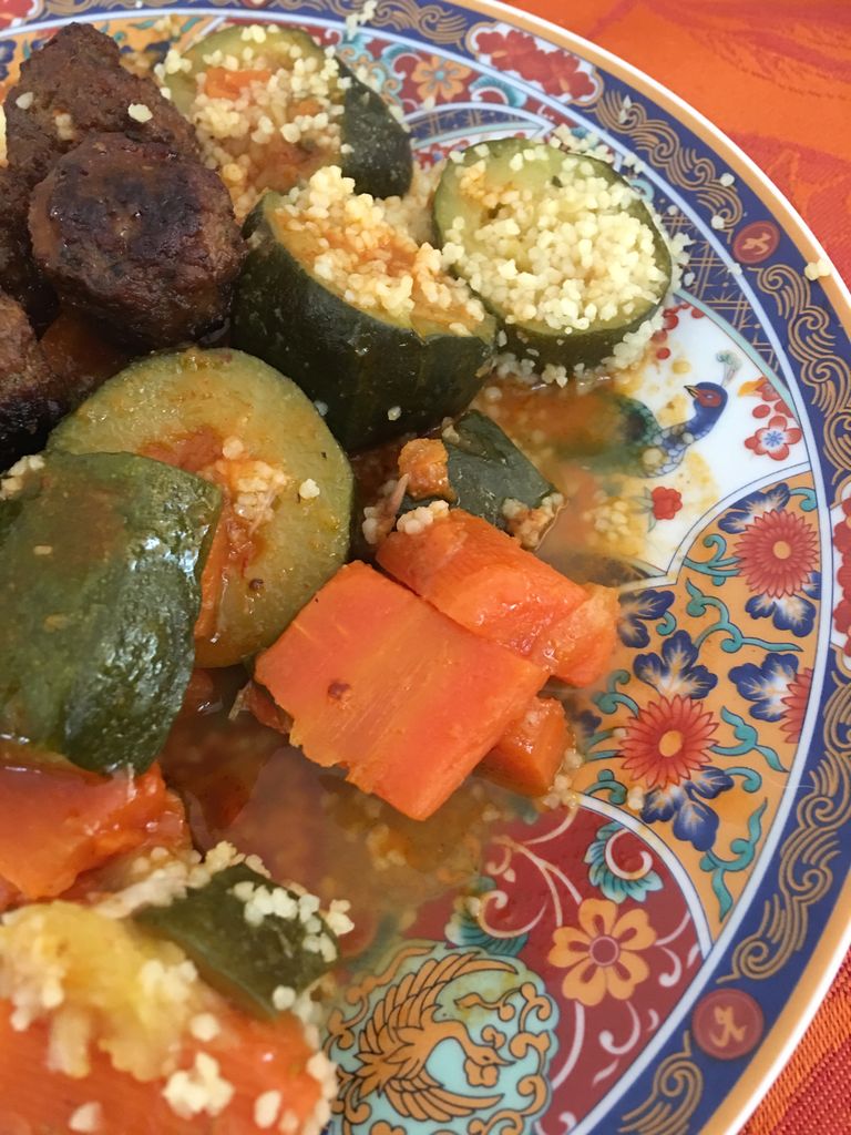 Quelle Morceau De Boeuf Pour Couscous RECETTE // Couscous... une histoire de famille - Une Pintade à Montpellier