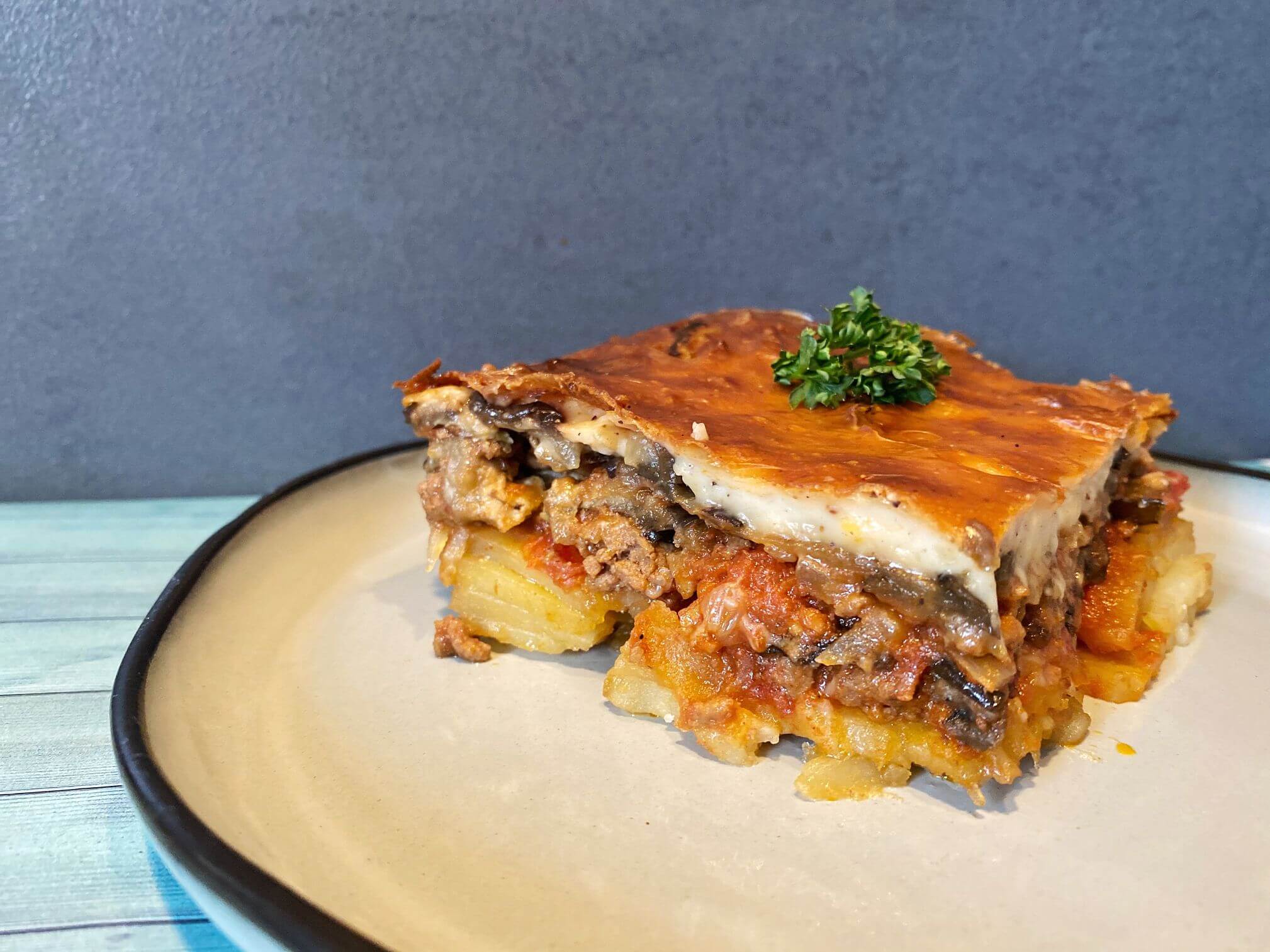Recette Petit Voyage En Grece Avec La Moussaka Une Pintade A Montpellier
